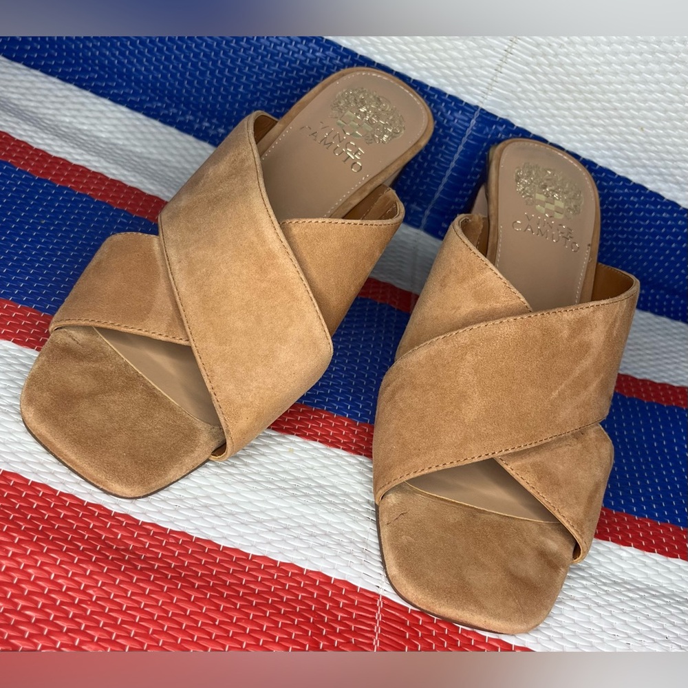 NWOT Vince Camuto Slip On Suede Criss Cross Stap Tan Women's Block Heels Mules 8 - Picture 8 of 16